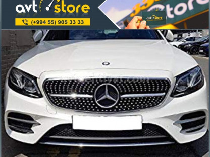 Mercedes W117 radiator barmaqlığı