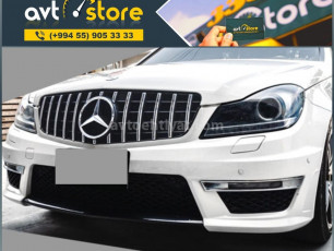 Mercedes W204 GT radiator barmaqlığı