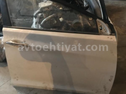 Elantra qapıları 2011-2015