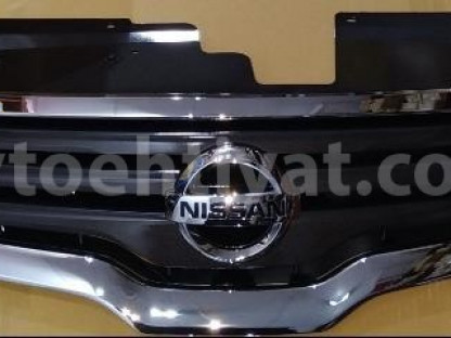 Nissan Altima  radiator barmağlığı