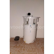 Nissan Sunny benzin filter zbor