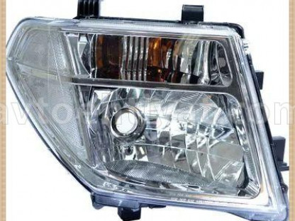Nissan Pick up ön farası