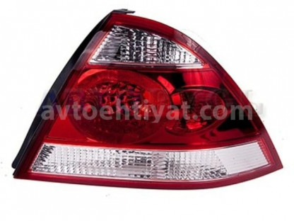 Nissan Sunny, arxa stop