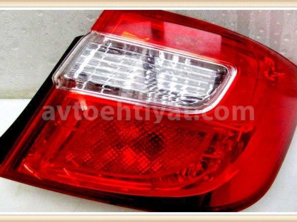 Toyota Camry LED stop işıgı