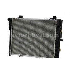 MERCEDES W202 su radiatoru