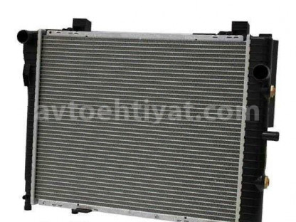 MERCEDES W202 su radiatoru